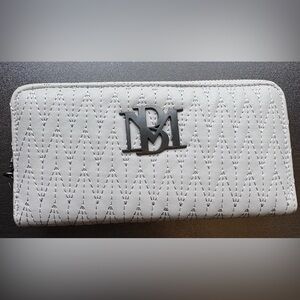 Badgley Mischka Logo Continental Diamond Quilted Long Wallet Gray Classic NWT